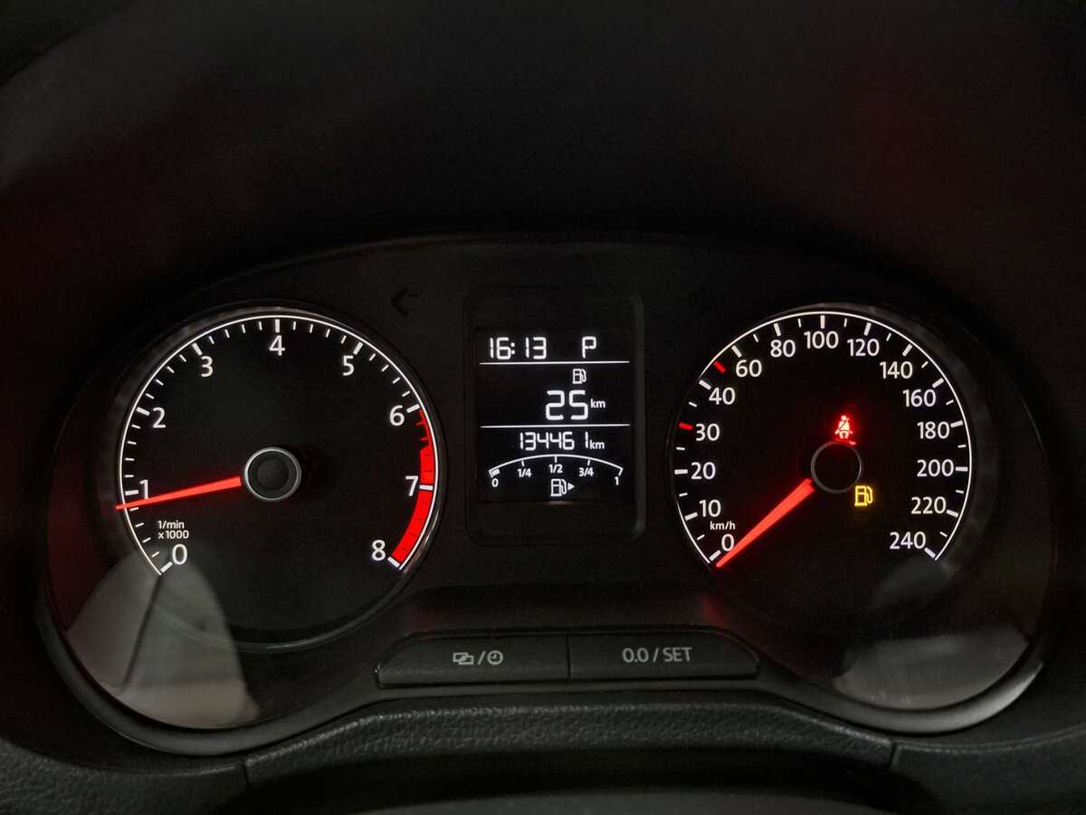 Volkswagen Polo б/у, 2018, Автоматическая. Фото: #12