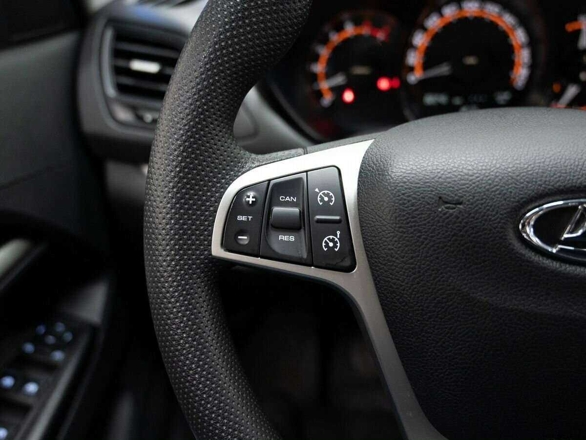 Lada (ВАЗ) Vesta б/у, 2019, Механическая. Фото: #15