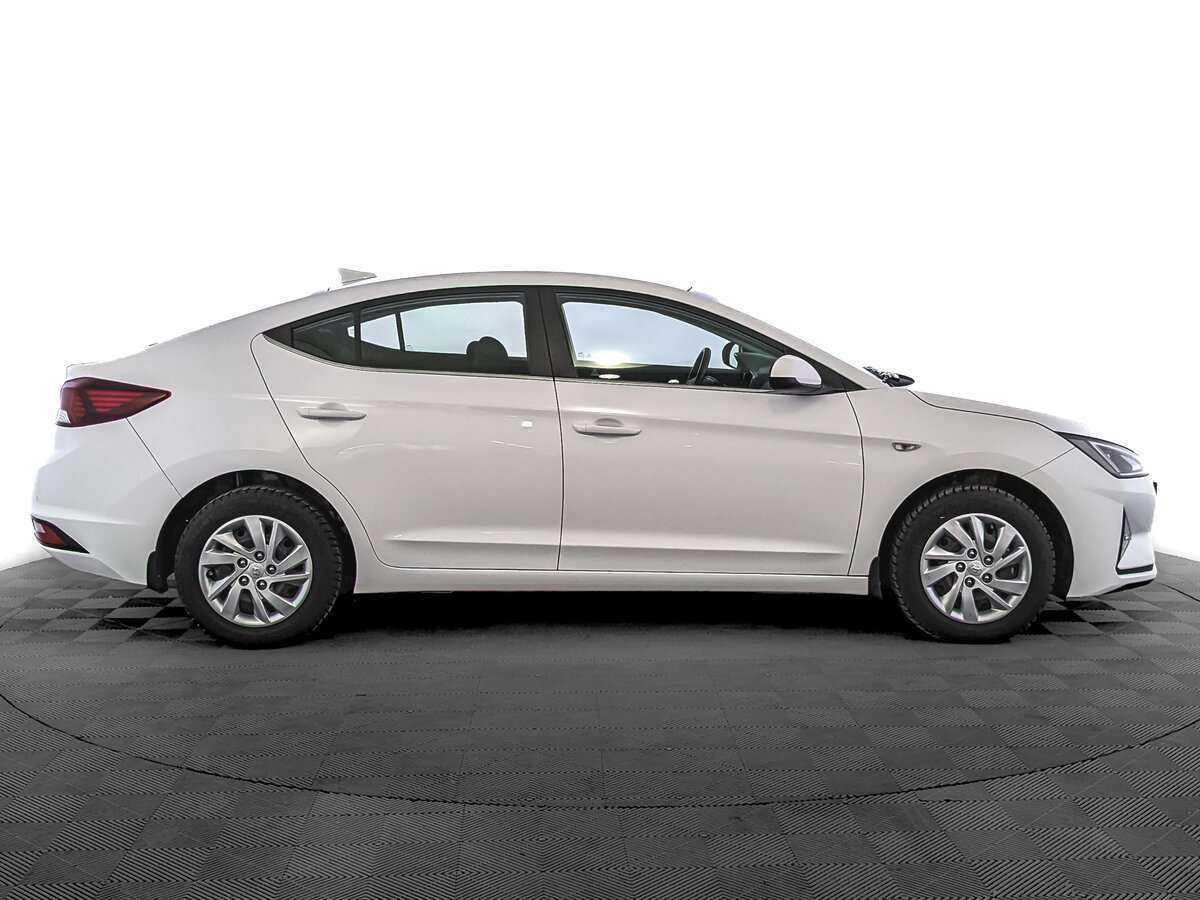 Hyundai Elantra б/у, 2020, Автоматическая. Фото: #3