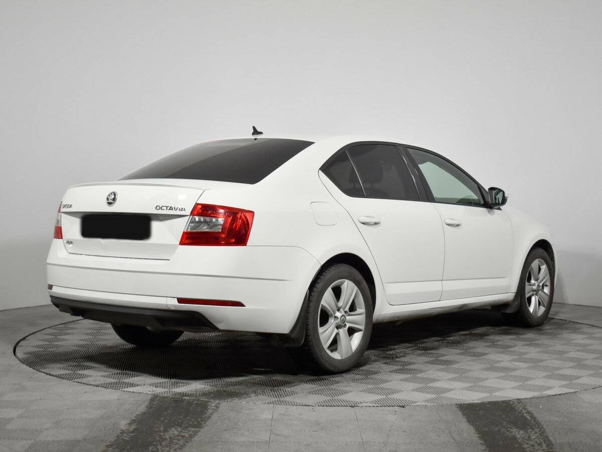 Skoda Octavia б/у, 2018, Роботизированная. Фото: #3