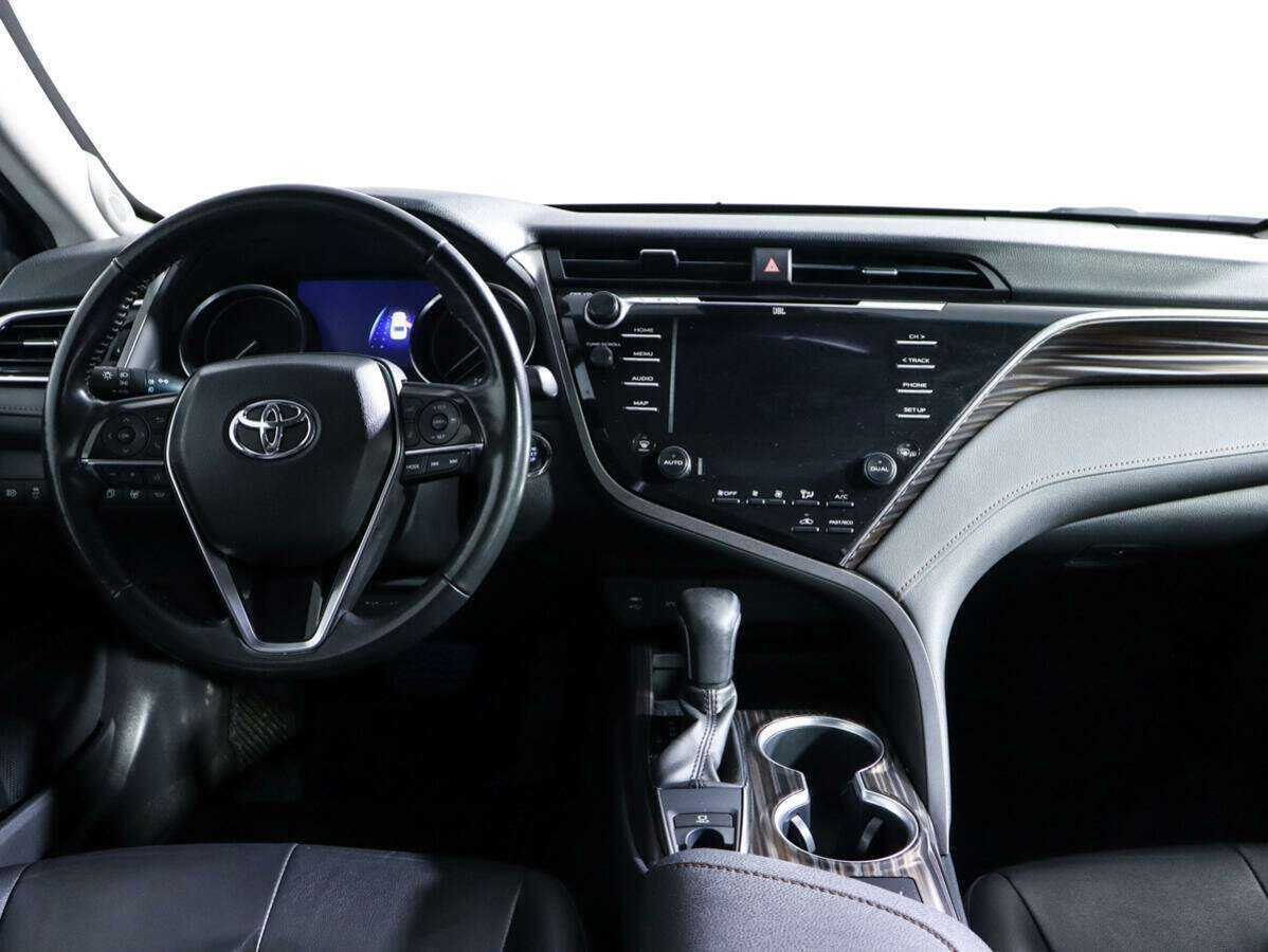 Toyota Camry б/у, 2018, Автоматическая. Фото: #8