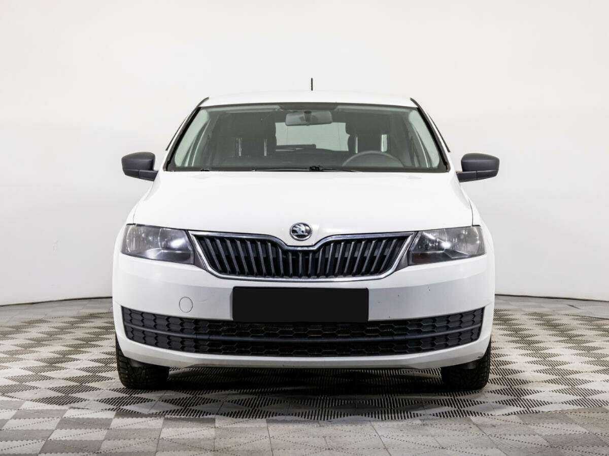 Skoda Rapid б/у, 2016, Автоматическая. Фото: #1