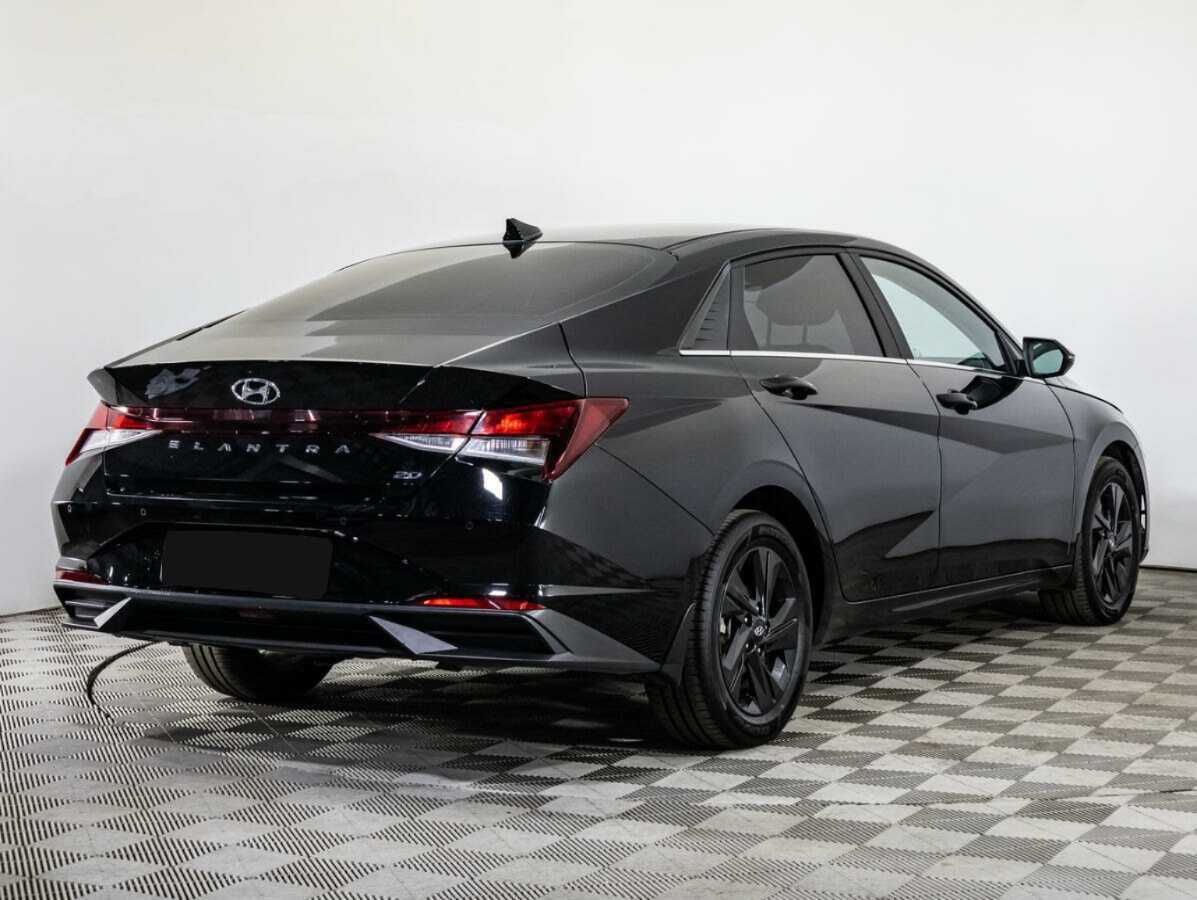 Hyundai Elantra б/у, 2020, Автоматическая. Фото: #4