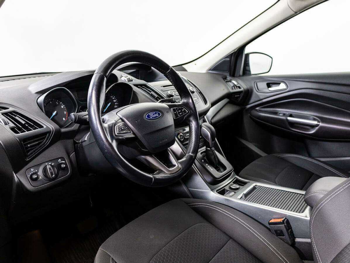 Ford Kuga б/у, 2018, Автоматическая. Фото: #8