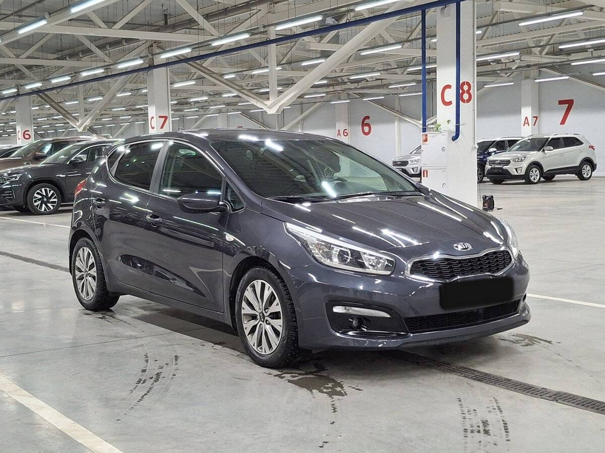 Kia Ceed б/у, 2018, Автоматическая. Фото: #2