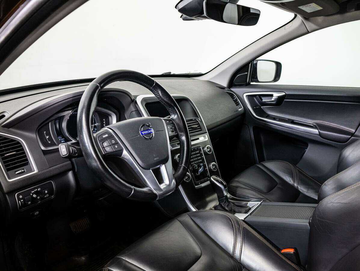 Volvo XC60 б/у, 2014, Автоматическая. Фото: #8