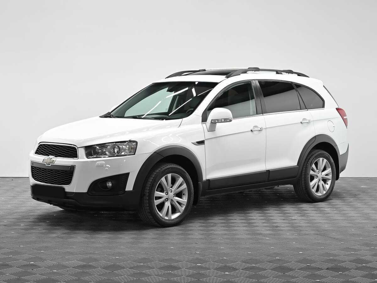 Chevrolet Captiva б/у, 2015, Автоматическая. Фото: #0