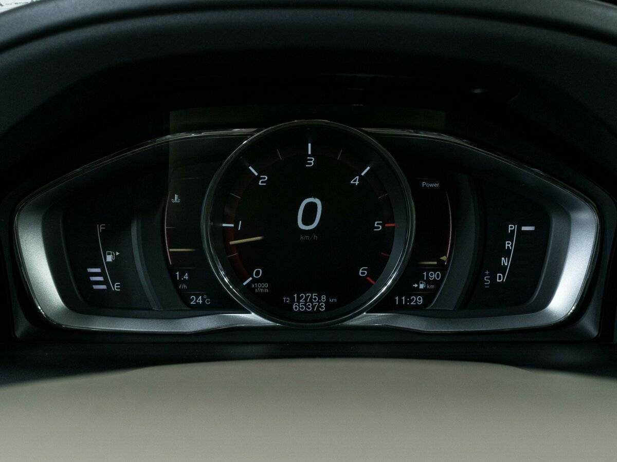 Volvo XC60 б/у, 2016, Автоматическая. Фото: #10