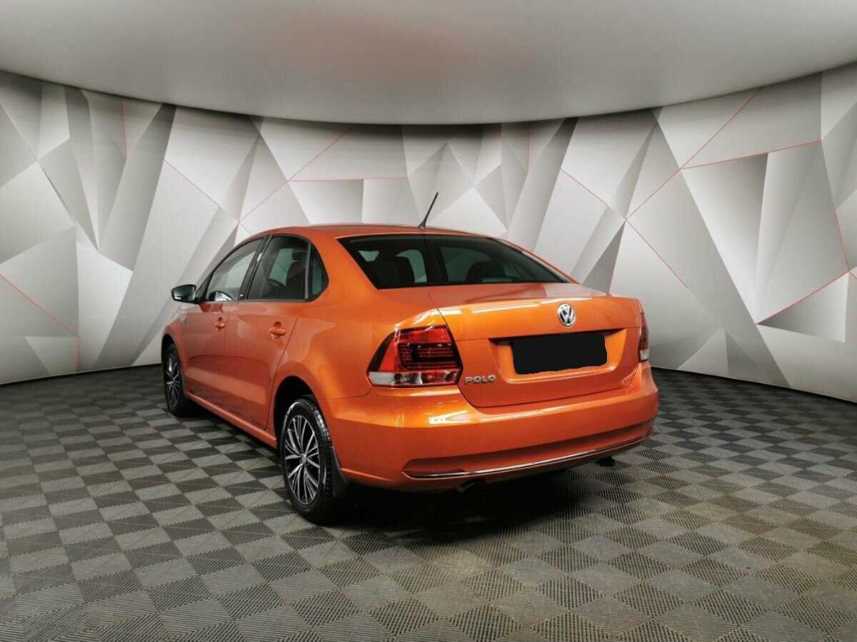 Volkswagen Polo б/у, 2016, Автоматическая. Фото: #3