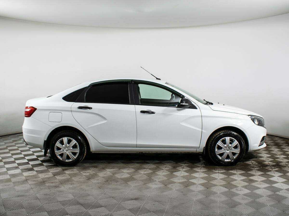 Lada (ВАЗ) Vesta б/у, 2021, Механическая. Фото: #3