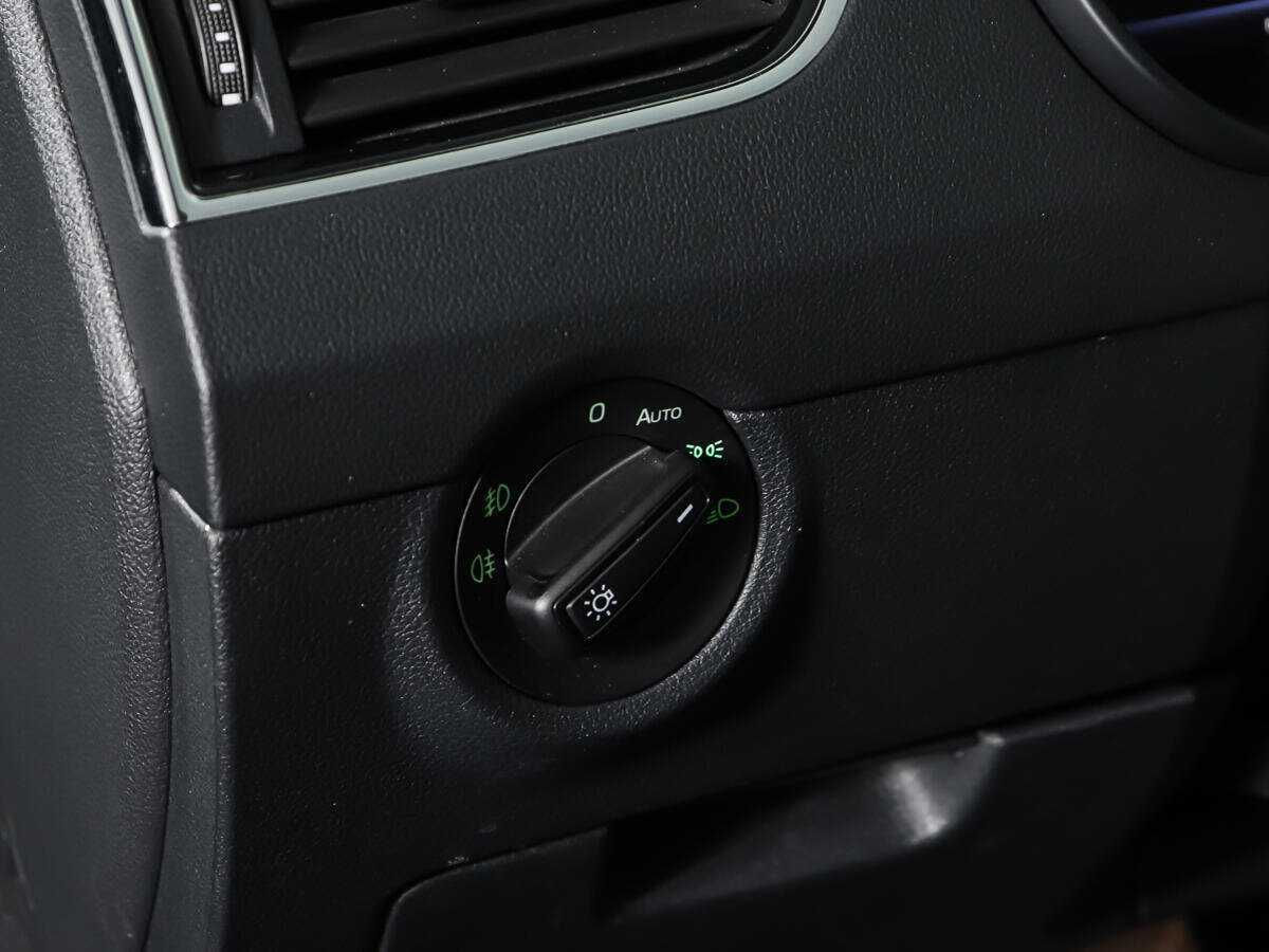 Skoda Octavia б/у, 2018, Роботизированная. Фото: #15