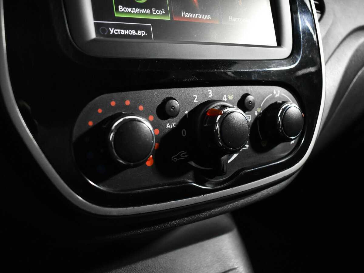 Renault Kaptur б/у, 2016, Механическая. Фото: #13
