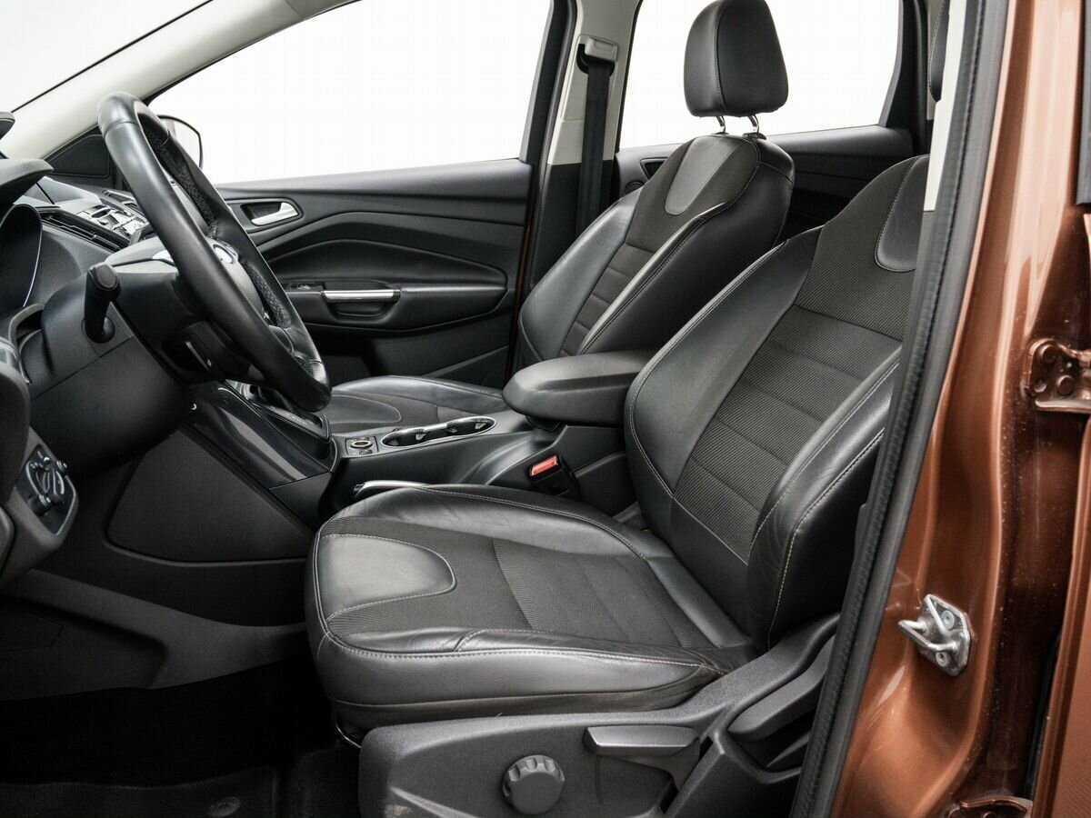Ford Kuga б/у, 2015, Автоматическая. Фото: #14