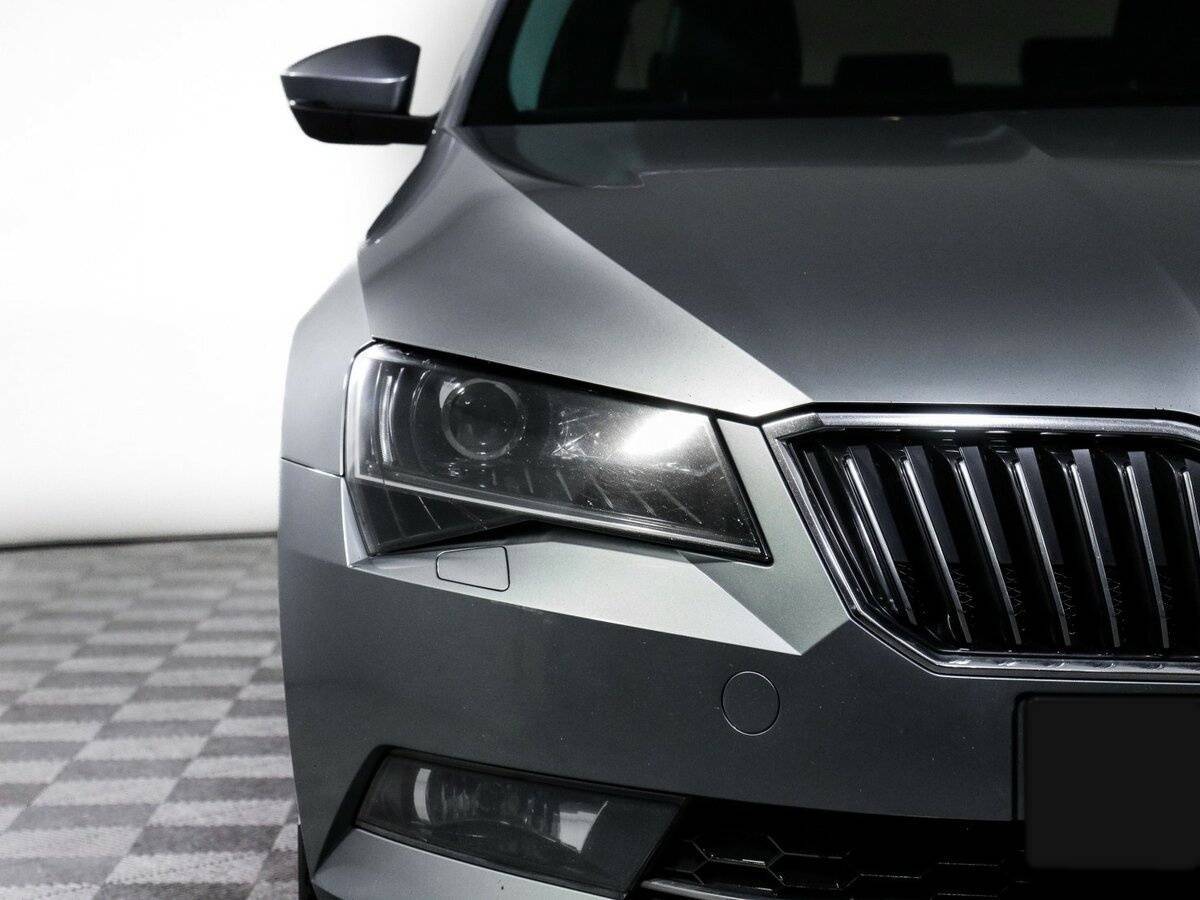 Skoda Superb б/у, 2017, Роботизированная. Фото: #14