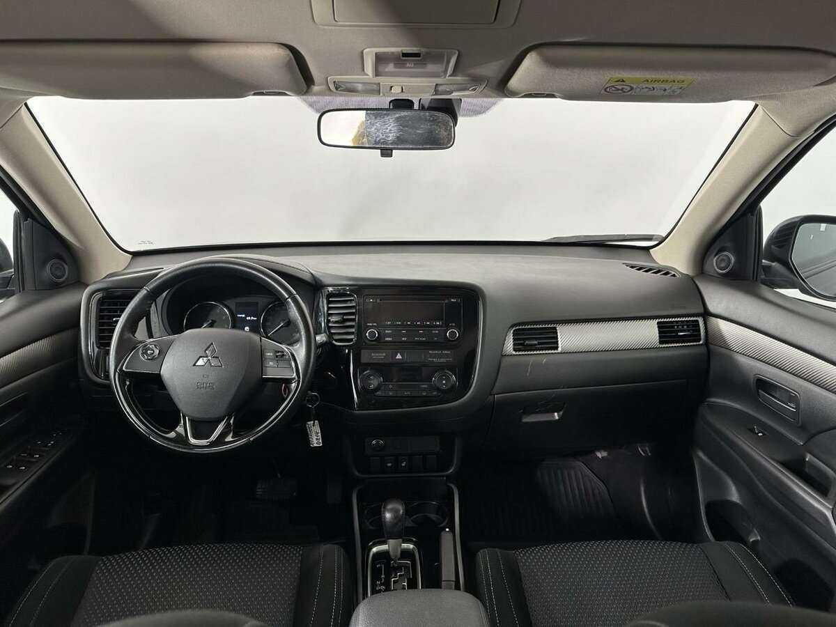 Mitsubishi Outlander б/у, 2017, Вариатор. Фото: #6