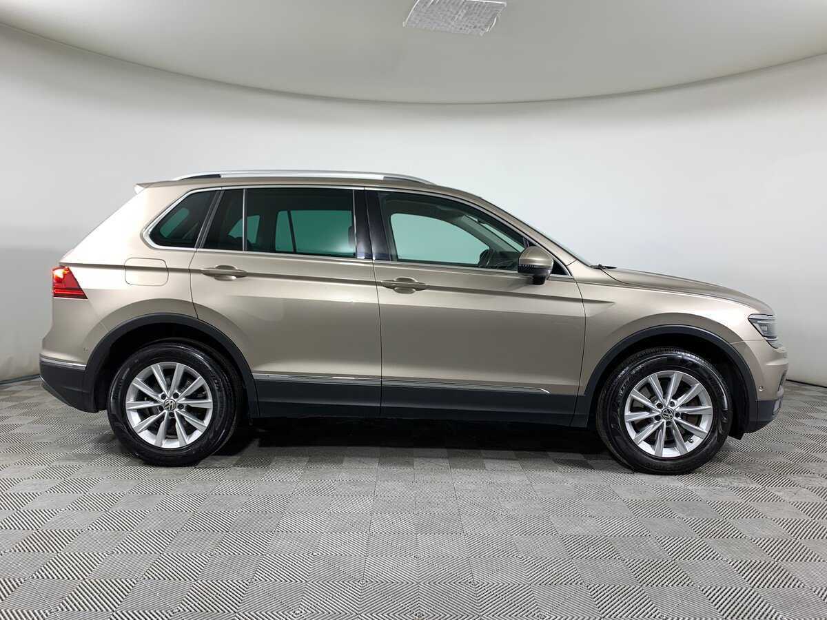 Volkswagen Tiguan б/у, 2017, Роботизированная. Фото: #3