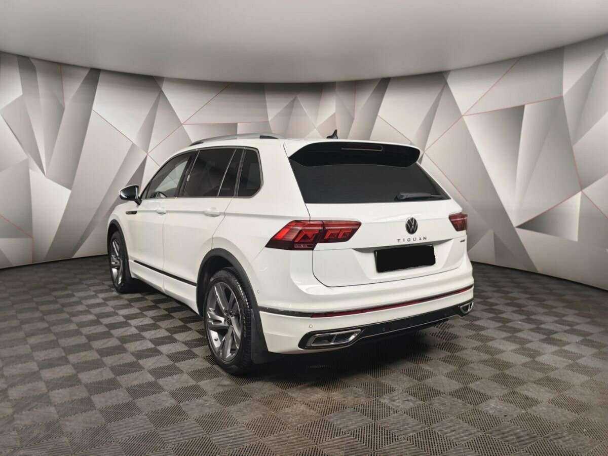 Volkswagen Tiguan б/у, 2021, Роботизированная. Фото: #3