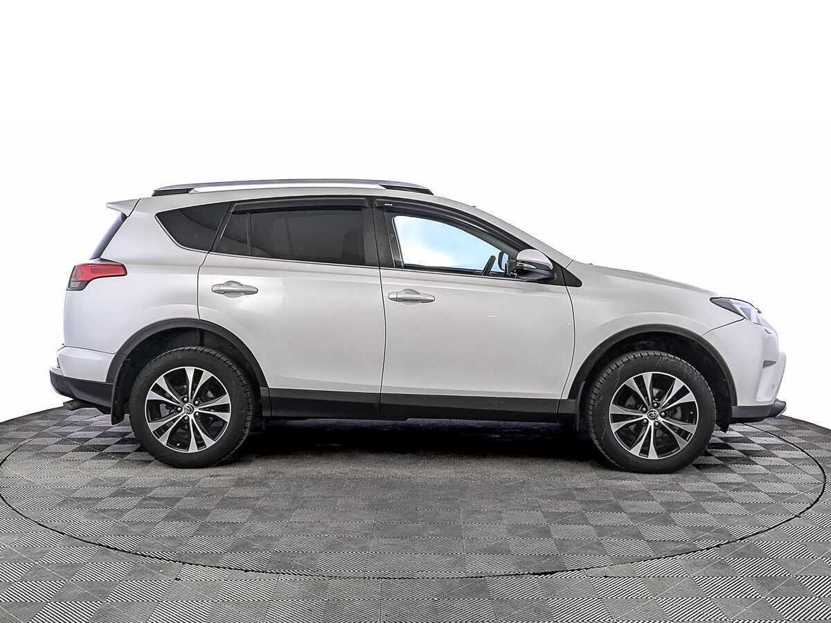Toyota RAV4 б/у, 2018, Автоматическая. Фото: #3