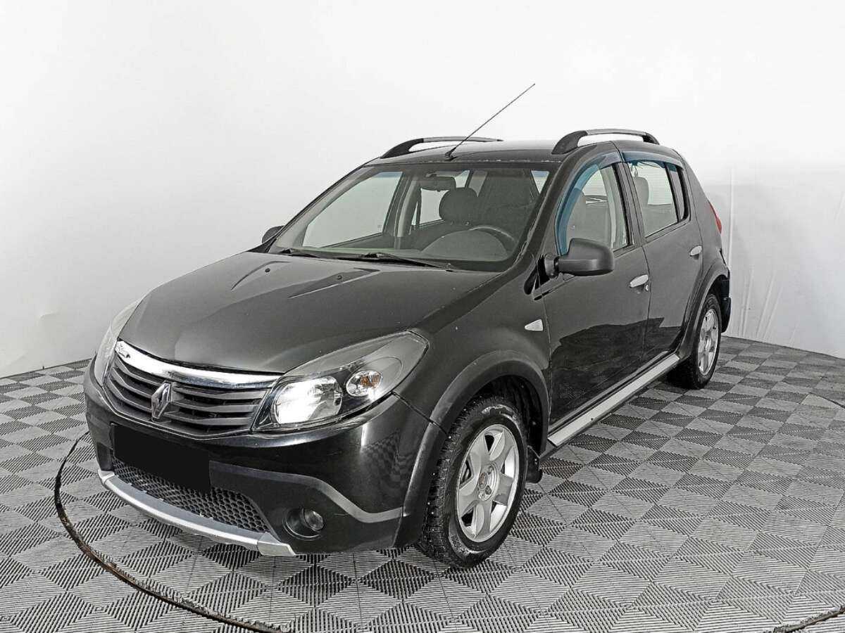Renault Sandero б/у, 2013, Механическая. Посмотреть фото