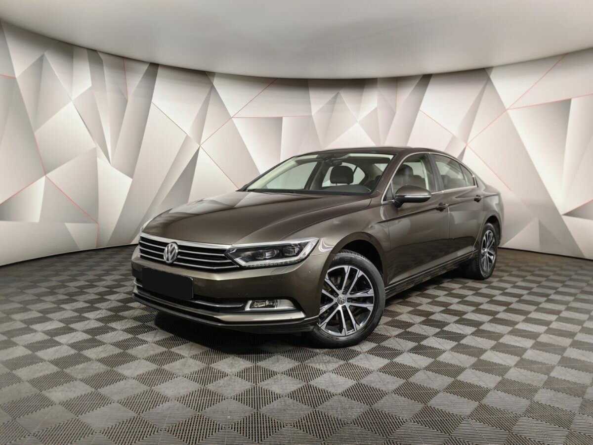 Volkswagen Passat б/у, 2017, Роботизированная. Фото: #0