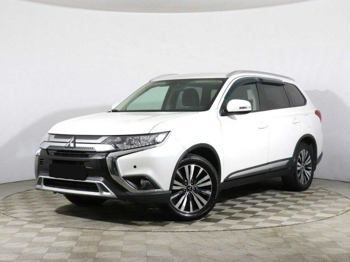 Mitsubishi Outlander б/у, 2019, Вариатор. Посмотреть фото