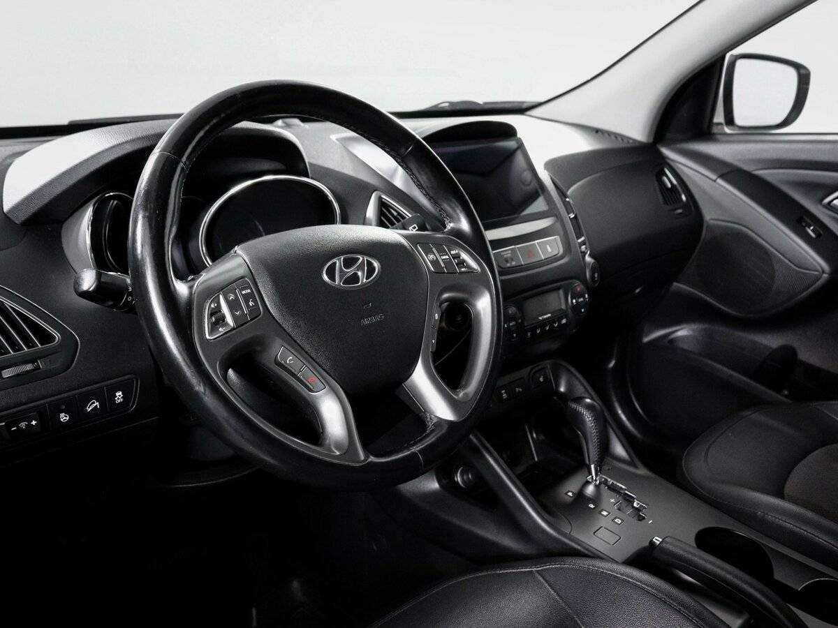 Hyundai ix35 б/у, 2014, Автоматическая. Фото: #13