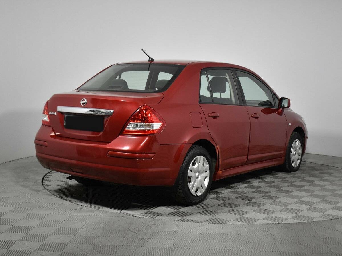 Nissan Tiida б/у, 2012, Механическая. Фото: #4