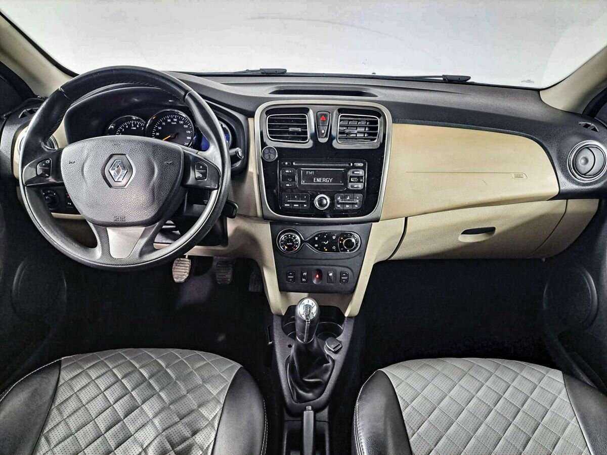 Renault Logan б/у, 2016, Механическая. Фото: #11