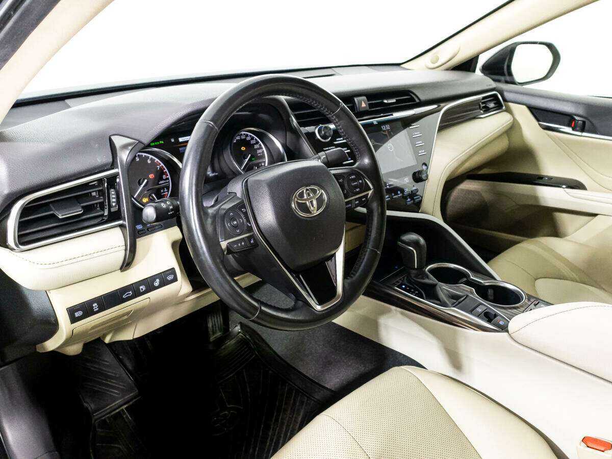 Toyota Camry б/у, 2018, Автоматическая. Фото: #10