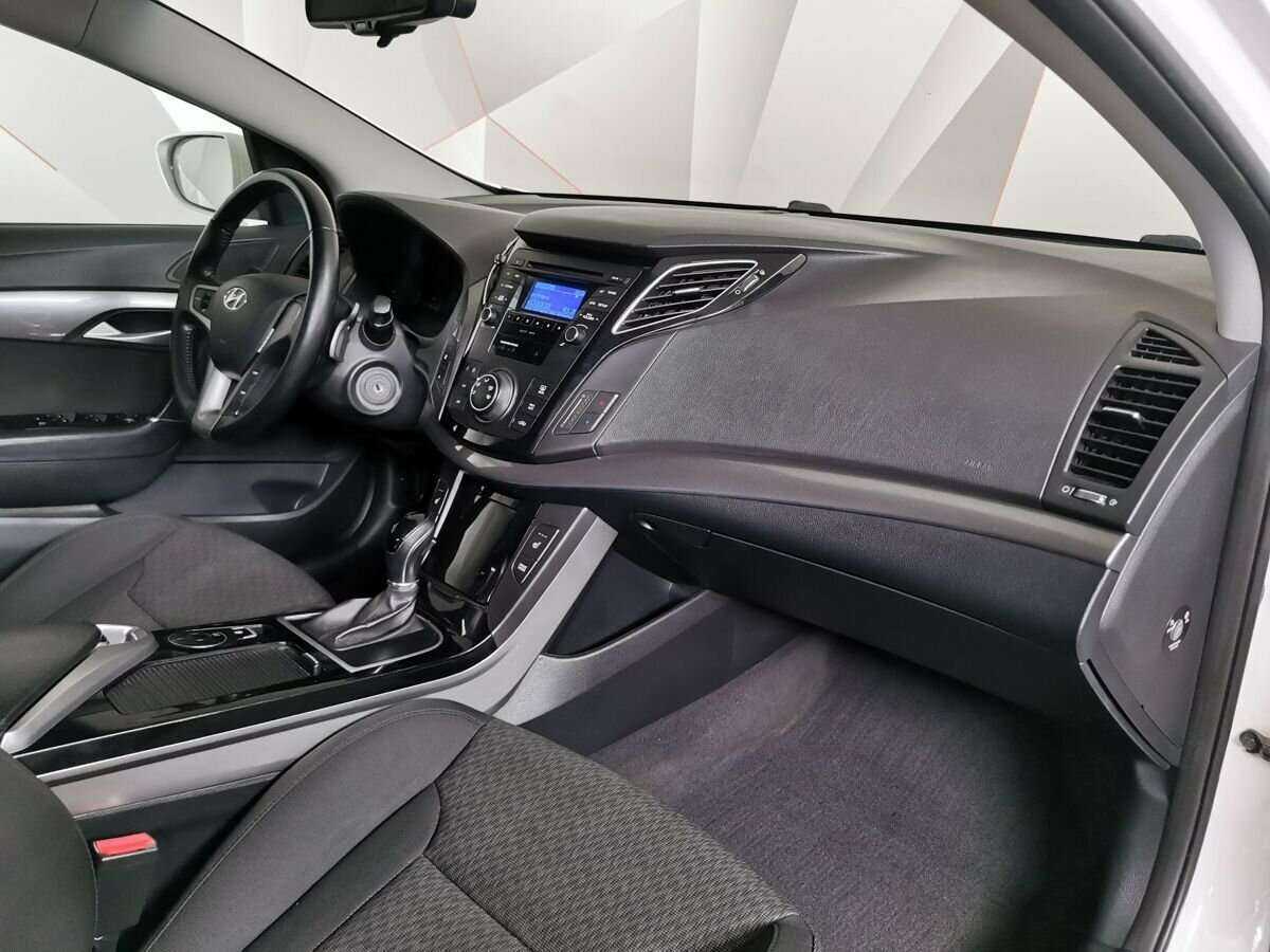 Hyundai i40 б/у, 2015, Автоматическая. Фото: #8