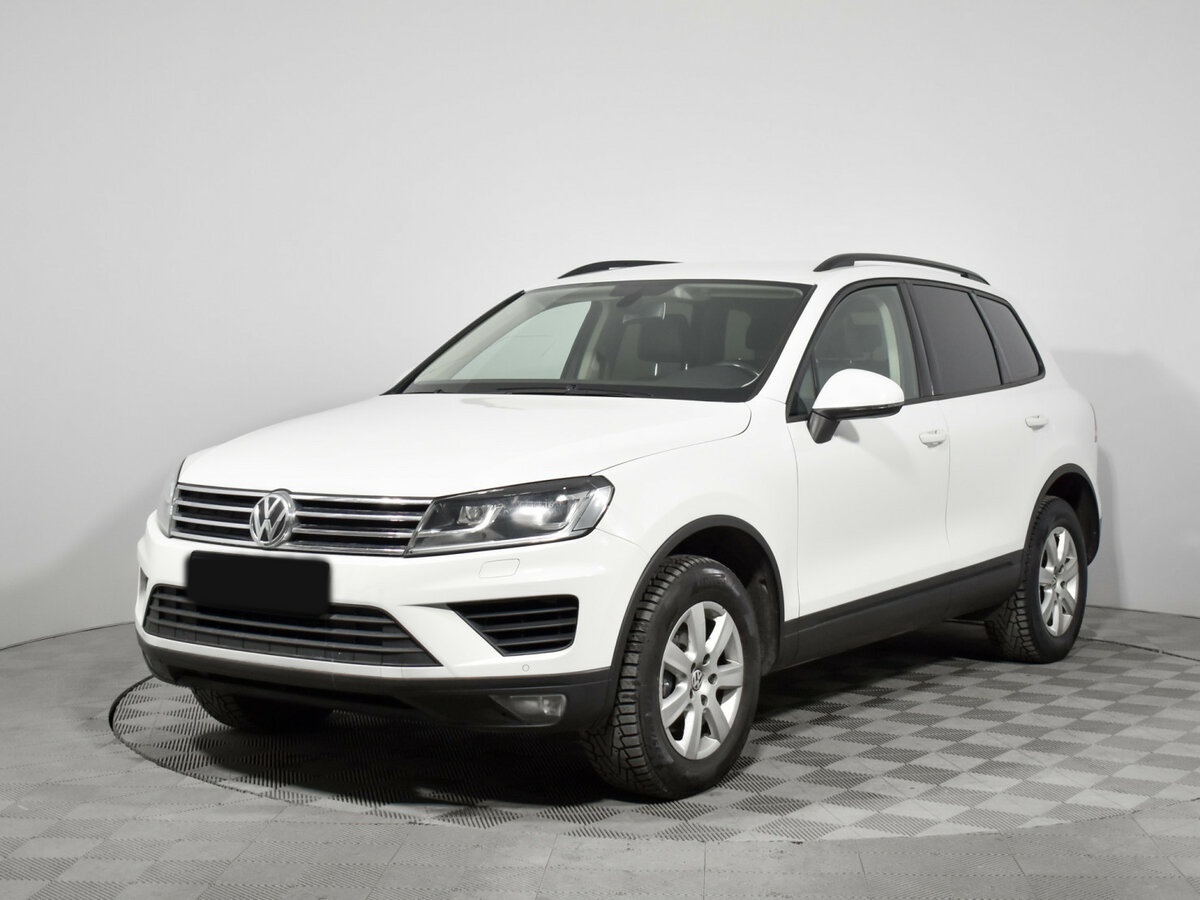 Volkswagen Touareg б/у, 2015, Автоматическая. Фото: #0