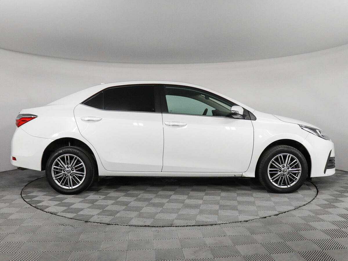 Toyota Corolla б/у, 2018, Вариатор. Фото: #3