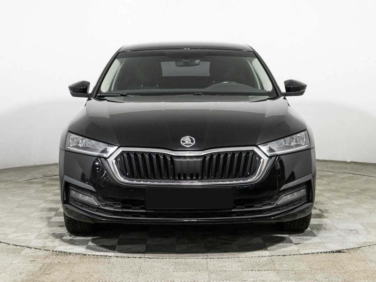 Skoda Octavia б/у, 2021, Автоматическая. Фото: #1