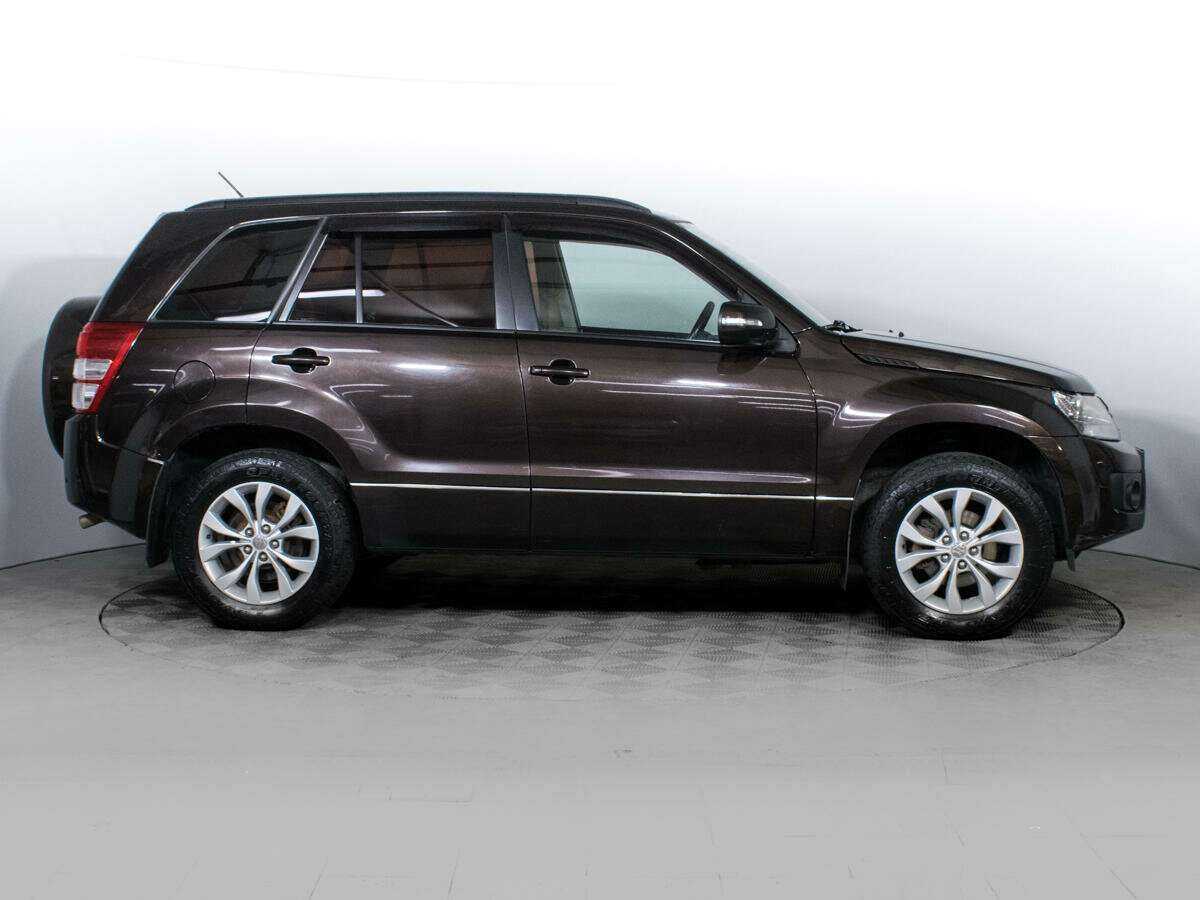 Suzuki Grand Vitara б/у, 2013, Автоматическая. Фото: #3