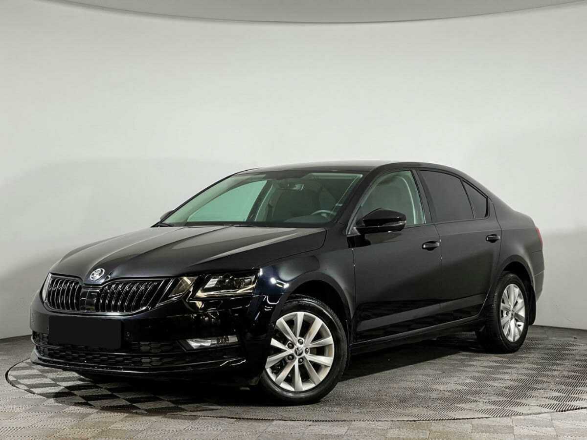 Skoda Octavia б/у, 2019, Роботизированная. Посмотреть фото