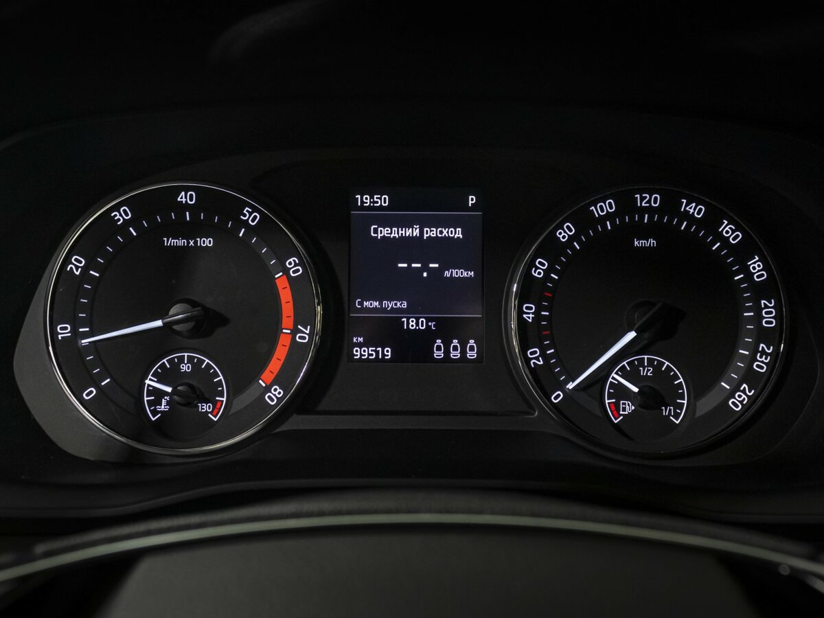 Skoda Octavia б/у, 2021, Автоматическая. Фото: #9
