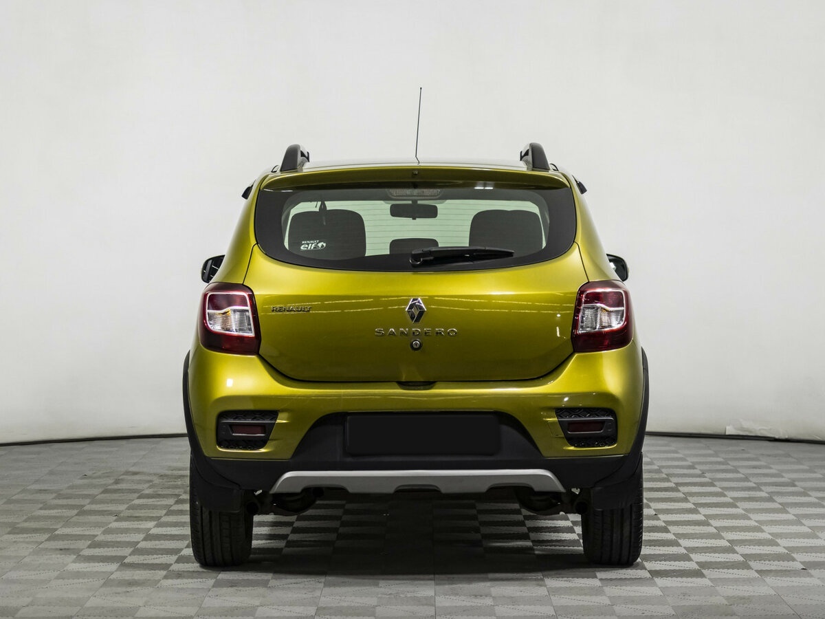 Renault Sandero б/у, 2015, Автоматическая. Фото: #4