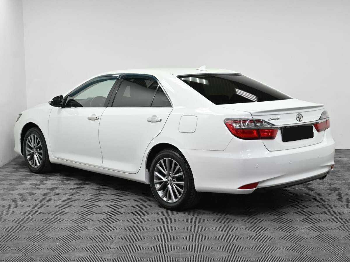 Toyota Camry б/у, 2017, Автоматическая. Фото: #3