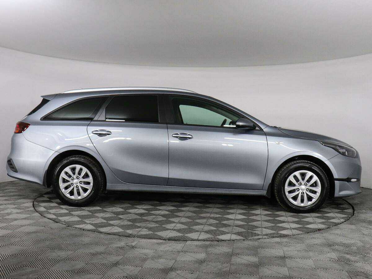 Kia Ceed б/у, 2022, Автоматическая. Фото: #3