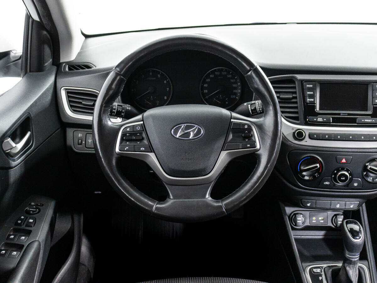 Hyundai Solaris б/у, 2018, Автоматическая. Фото: #17