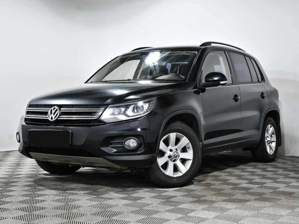 Volkswagen Tiguan б/у, 2013, Автоматическая. Фото: #0