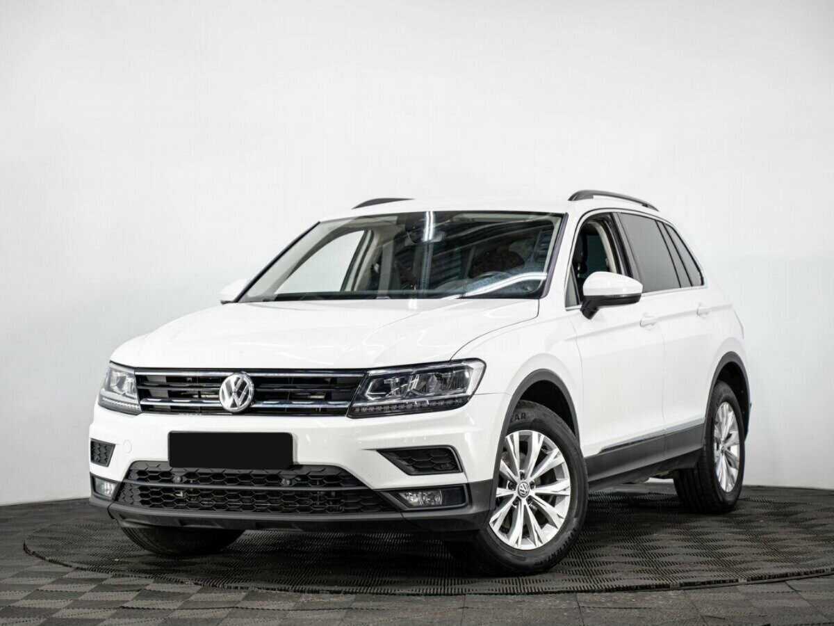 Volkswagen Tiguan б/у, 2018, Роботизированная. Посмотреть фото