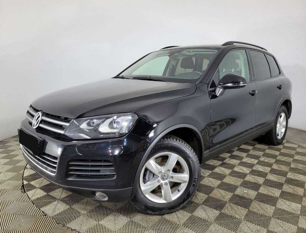 Volkswagen Touareg б/у, 2012, Автоматическая. Фото: #0