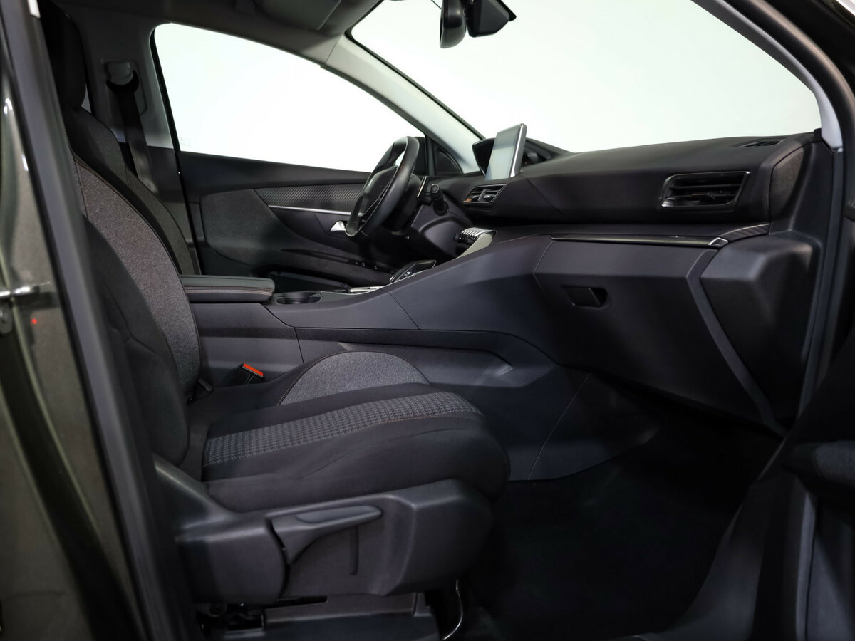 Peugeot 3008 б/у, 2020, Автоматическая. Фото: #21