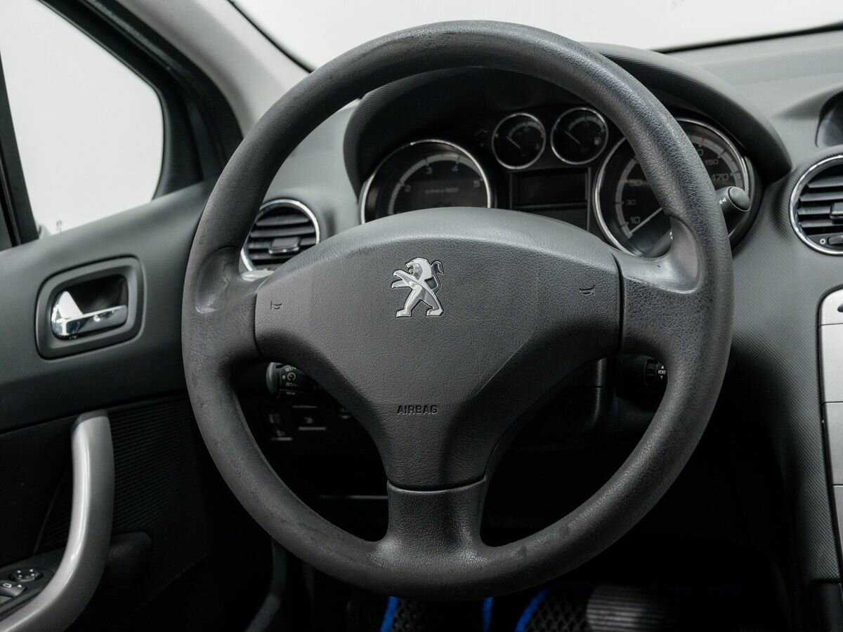 Peugeot 408 б/у, 2013, Автоматическая. Фото: #10