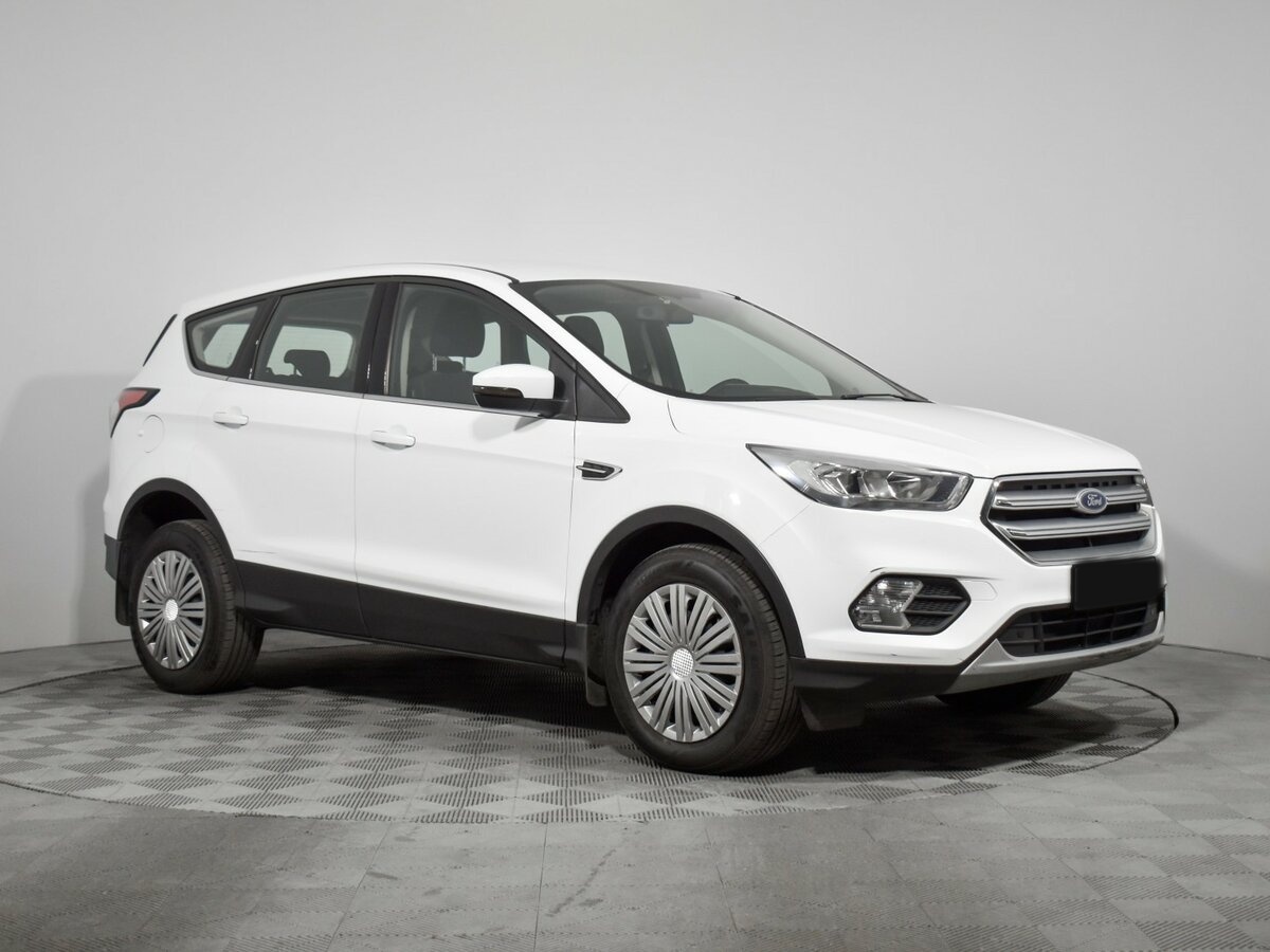 Ford Kuga б/у, 2019, Автоматическая. Фото: #2