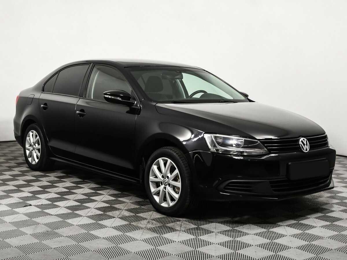 Volkswagen Jetta б/у, 2013, Роботизированная. Фото: #2