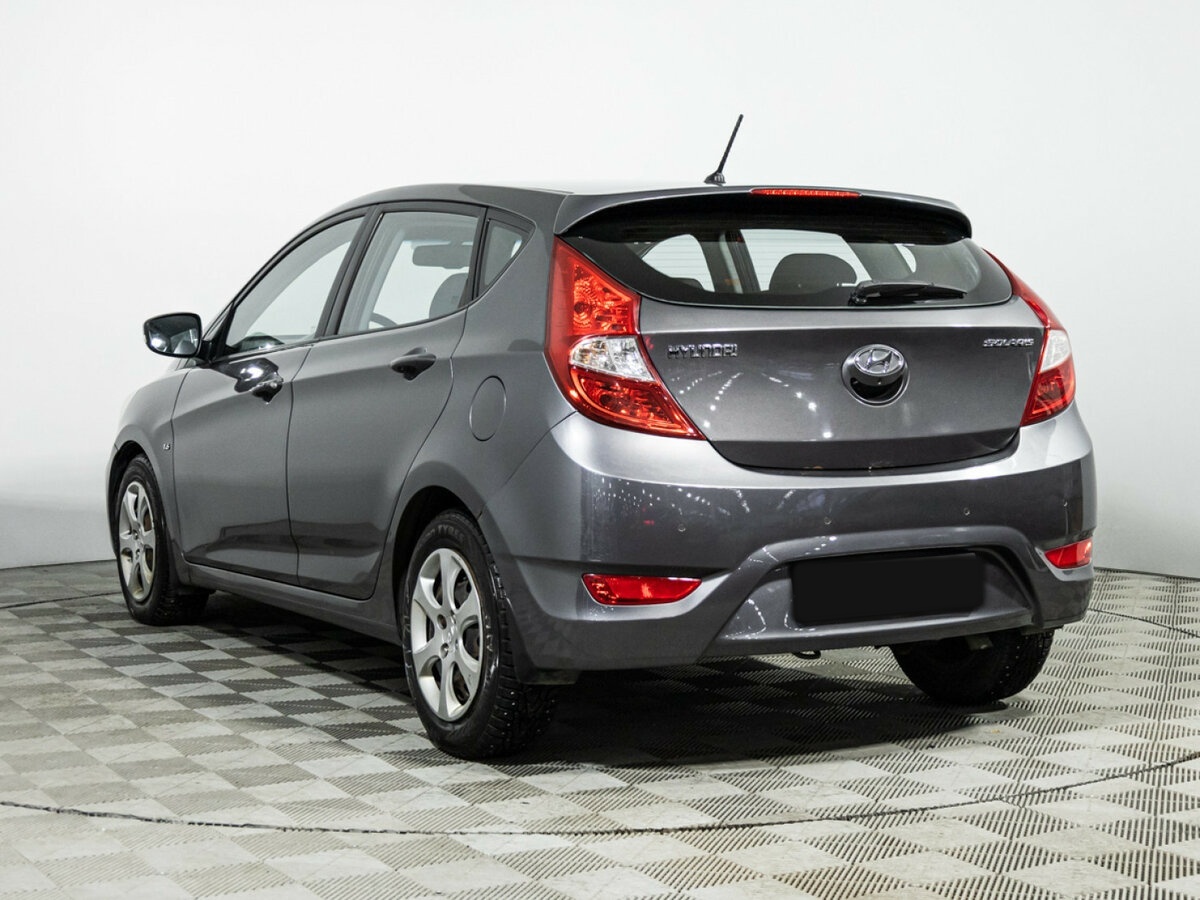 Hyundai Solaris б/у, 2012, Автоматическая. Фото: #6