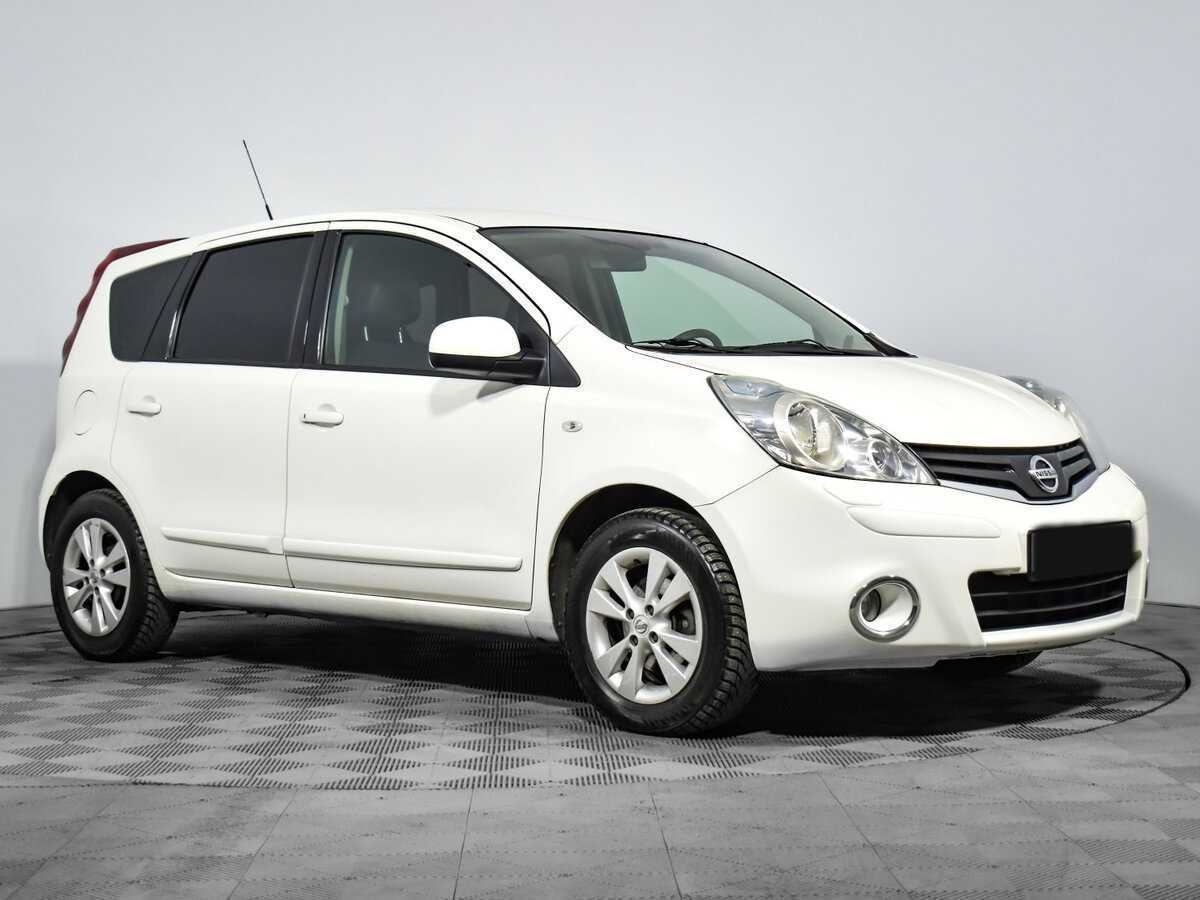 Nissan Note б/у, 2013, Механическая. Фото: #2