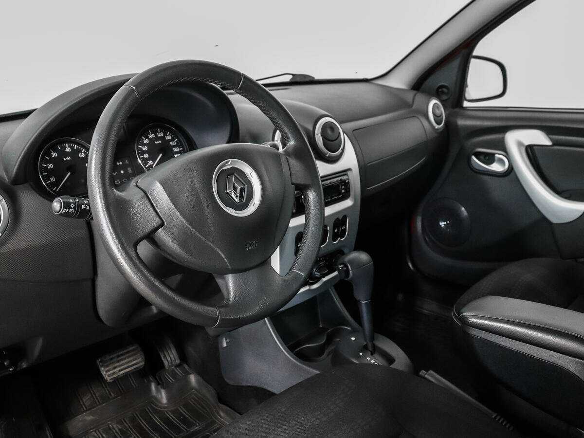 Renault Sandero б/у, 2014, Автоматическая. Фото: #8